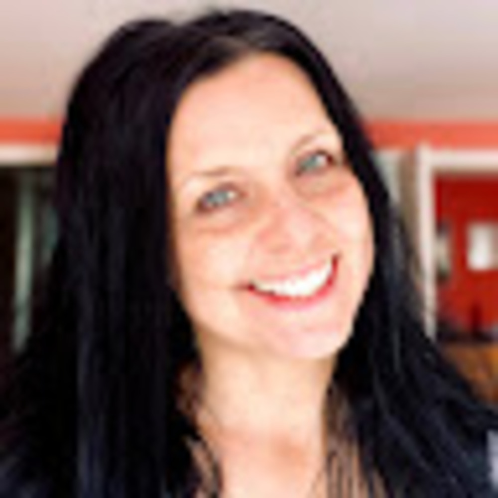 Meet your Posher, Michaela